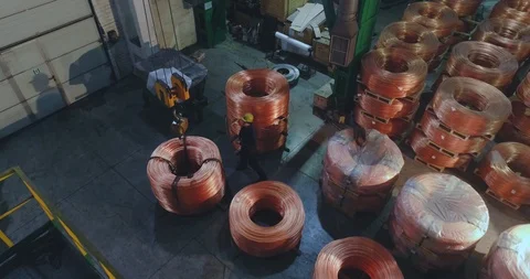 Copper cable production workshop general plan from above, interior of a modern Vidéo 129767934
