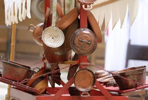 Copper objects for kitchen and home for sale at flea market Stock Photos