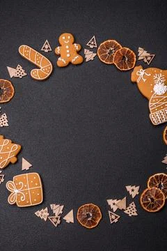 Copy space with Christmas decor elements of gingerbread Foto stock