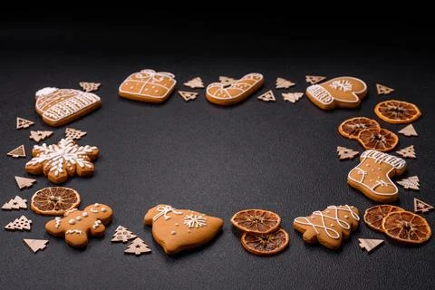 Copy space with Christmas decor elements of gingerbread Foto stock