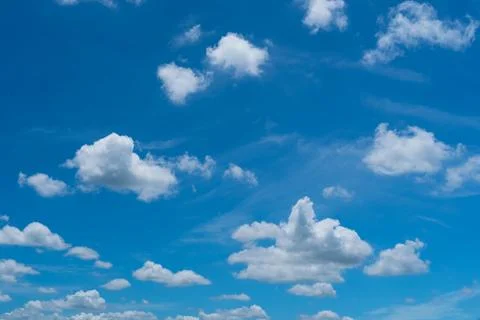 Copy space minimal concept of summer blue sky and white cloud abstract back.. Foto stock