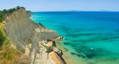 Corfu, view of the cliffs from the viewpoint of Cape Drastis. Fotos Stock
