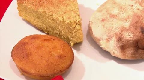 Corn bread, bread, toast Video stock 10766990
