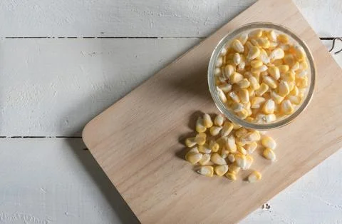 Corn on a wood background Foto stock