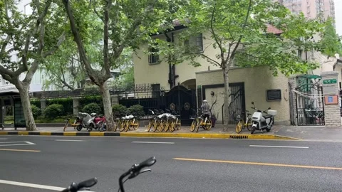 A corner of the city in Shanghai under lockdown Stock Footage 197282884