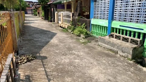 Corner shot of residential area, quiet daytime street in big city - 4K Stock-Footage 241069592