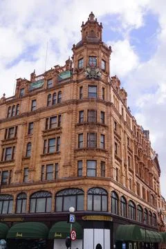 Corner view of the building of Harrods department store in London, UK Stock Photos