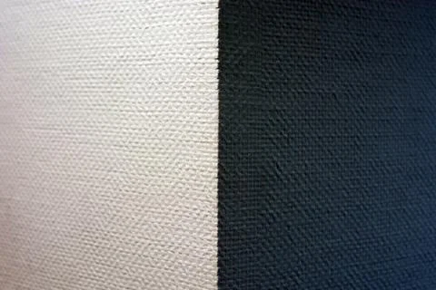 Corner of the wall with a texture, on one side lit, on the other - no Foto stock