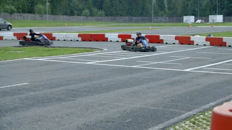 Cornering on the go card limit Stock Footage 54112184