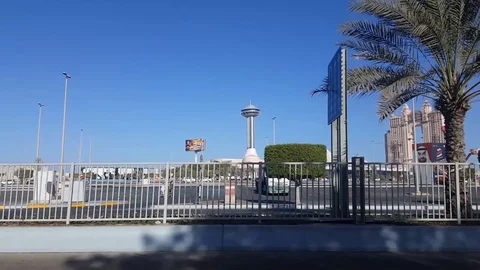 Corniche Street Stock-Footage 128647822