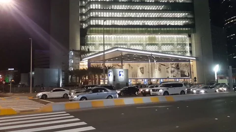 Corniche Street 動画素材 128648158