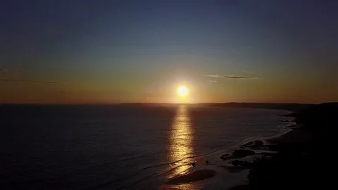CORNWALL BY DRONE, SUNSET, WHITSAND BAY. ENGLAND. 動画素材 81684448