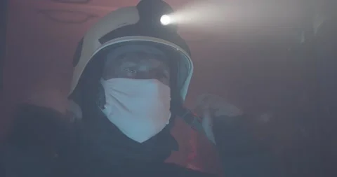 Corona Mask Firefighter 02 库存影片 133497351