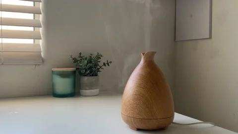 Corona Virus Covid Aromatherapy Diffuser Purifying The Air of Viruses 库存影片 144858773