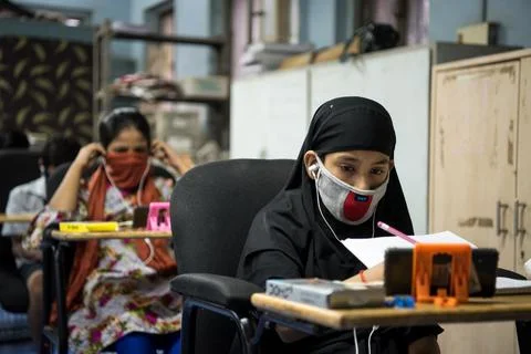 Coronavirus India lockdown  - E learning Stock Photos