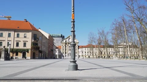 Coronavirus outbreak - empty town square in capitol city Ljubljana. Stock Footage 126423741