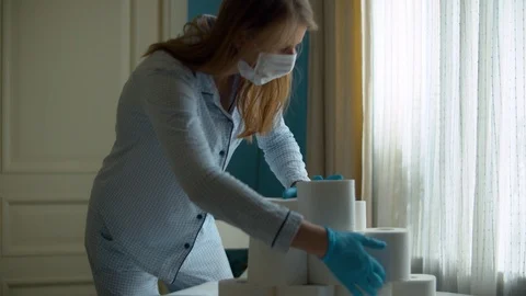 Coronavirus panic buying Stock Footage 126921902