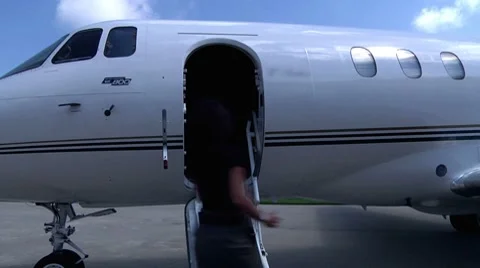 Corporate Travel Video stock 7901129