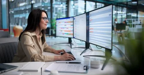 Corporate Woman Using Secure Messaging Software For Team Collaboration Today. Stock Photos