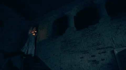 Corpse bride ready for dark ritual Vídeos de archivo 69051566