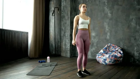 Correct exercise on one knee Stock Footage 201325875