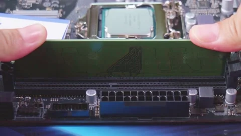 Correct installation of RAM Stock Footage 157162384