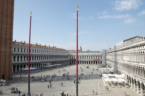 The Correr Museum, elevation in Piazza San Marco, city of Venice, Italy, Euro Stock-Fotos