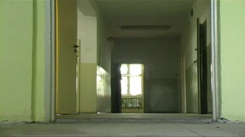 Corridor in an old house 動画素材 372501