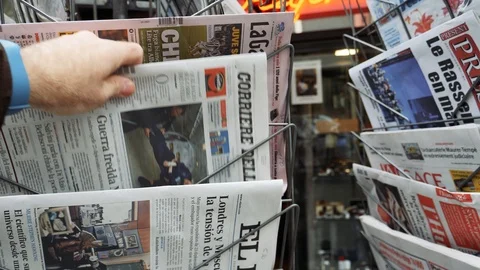 Corriere della Sera about Stephen Hawking Death on the first page portrait Stock Footage 87225225