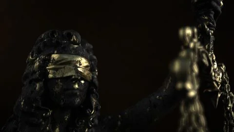 Corroded Lady of Justice Statue - outdated laws Illustrazione stock