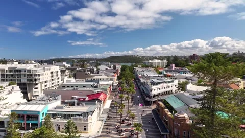 The Corso Main Streets And A Pedestrian Mall In Manly, New South Wales, Stockbeeldmateriaal 289871013