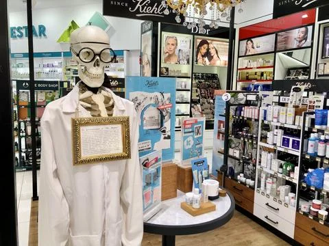 Cosmetic shop exposition Foto stock