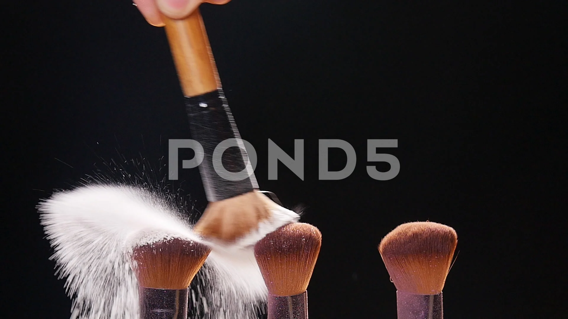 Powder Explosion Brushes High Quality