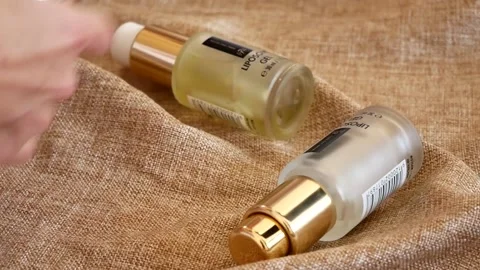 Cosmetics 스톡 동영상 162663984