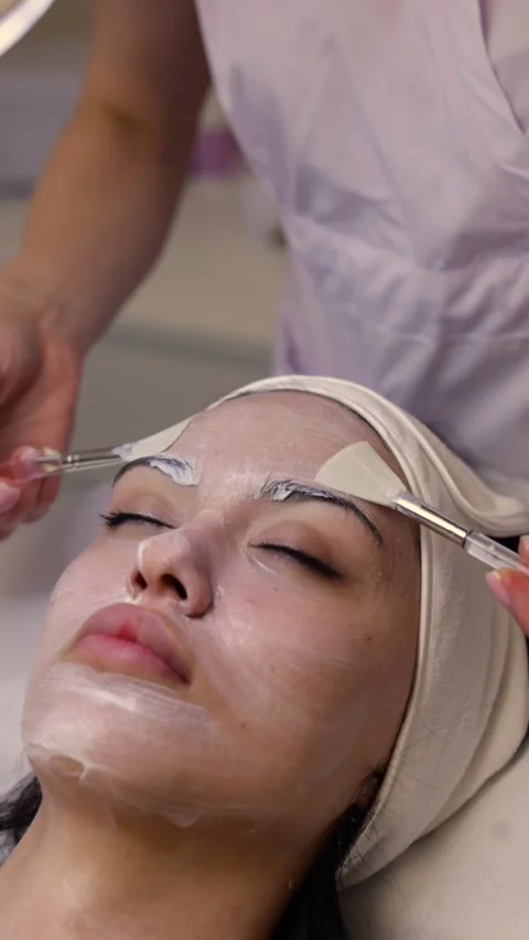 Cosmetologist's office Video stock 271204528