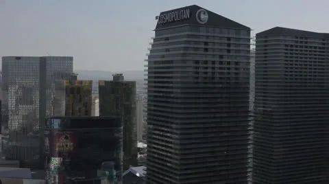 Cosmopolitan MS Vidéo 23696496