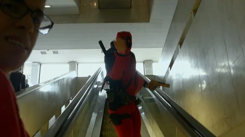 Cosplayers at Comic Con Stockbeeldmateriaal 90134713