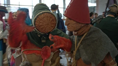 Cosplayers at Comic Con 库存影片 90135100