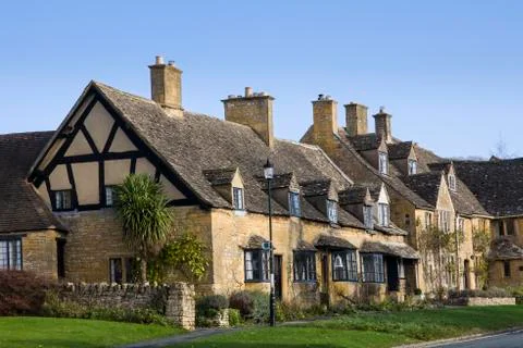 Cotswold cottages Stock Photos