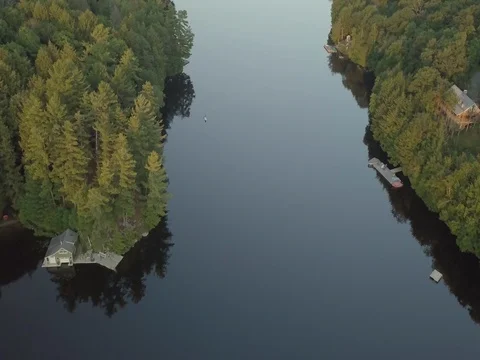 Cottage Stand Up Paddle Board  Vídeo Stock 79045262