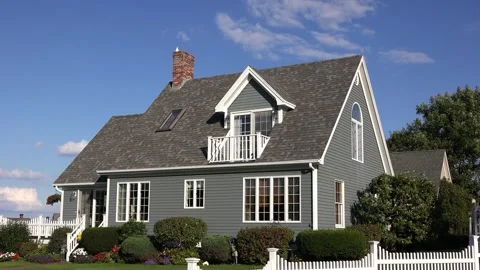 Cottage with white picket fence Ogunquit Maine USA Sept. 18 2014 Stock-Footage 278685231