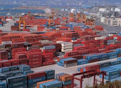 Countainers on Ground 库存照片