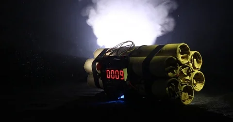 Countdown Explosive Tnt Bomb With Digital Timer 스톡 동영상 84129303