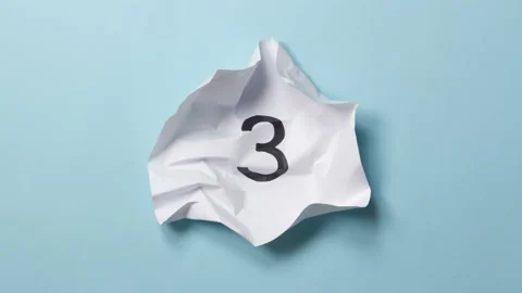 Countdown leader animation 5 to 0 with paper balls. Stop motion animation. Stock Footage 137955044