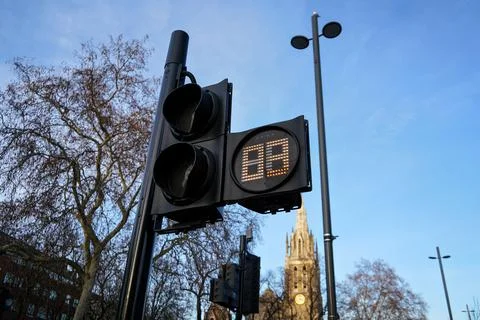 Countdown timer at pedestrian crossing traffic light Stock Photos