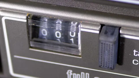 Counter of the Audio Cassette in the Tape Deck Recorder is Rotating Stockbeeldmateriaal 103902835