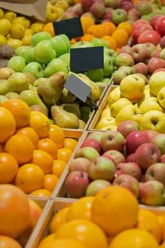 Counter with fruit Stock Photos