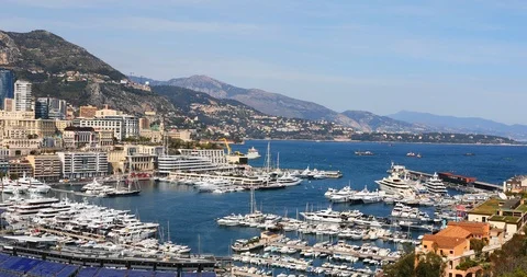 Counterclockwise panoramic from the bay of Monaco to the buildings Stock Footage 107539659