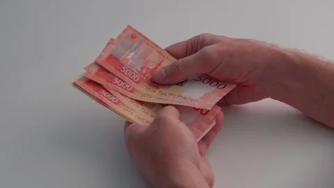 Counting 5000 Ruble Banknotes of the New Series. Stock Footage 310438917