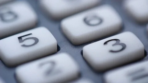 Counting on calculator with pencil closeup 動画素材 86230688